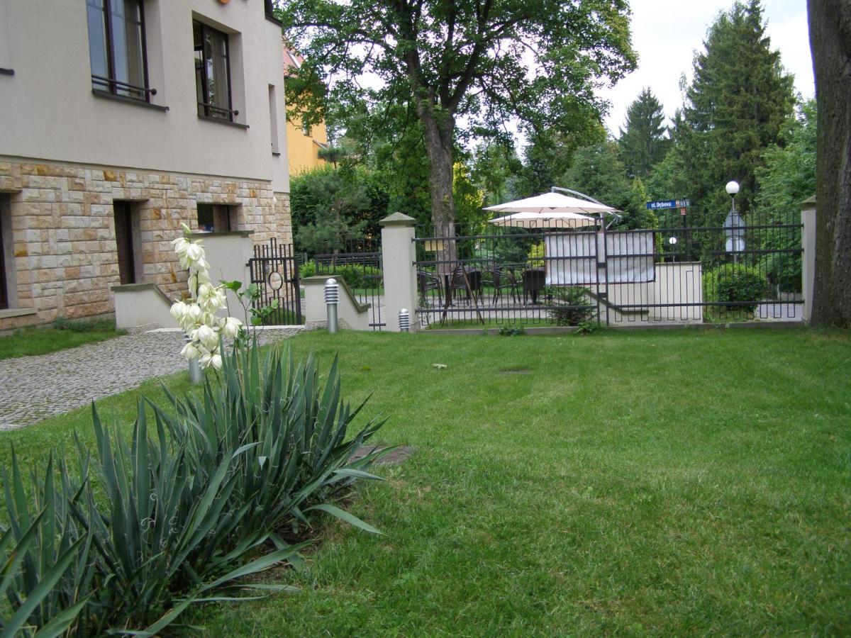 Jasny Dwor Hotel Polanica-Zdroj Exterior photo